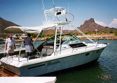 villa boat n.GIF (54979 bytes)